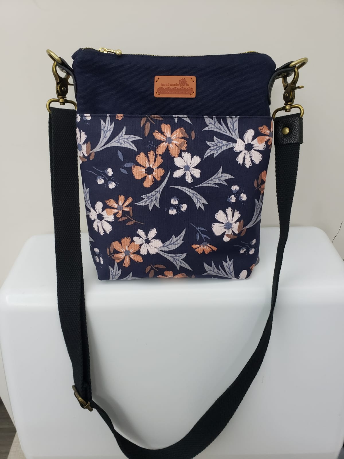 YLS Handmade Fabric Handbag (B001)